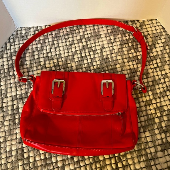 B. Makowsky red leather purse - Picture 1 of 10